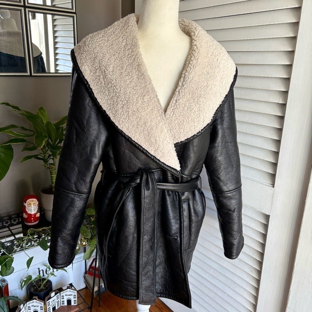 ASOS DESIGN Curve luxe collared bonded borg belted jacket